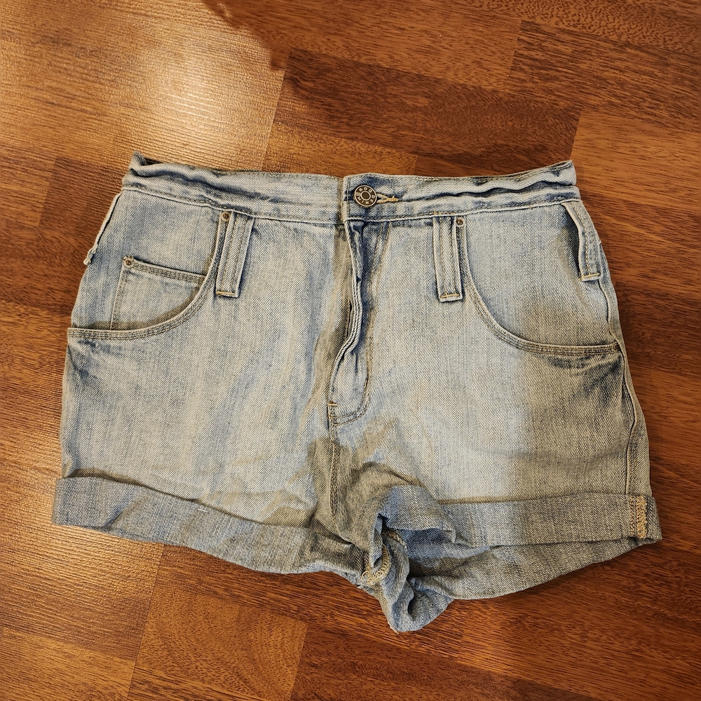 BDG Light Blue Denim Rolled-Hem Shorts